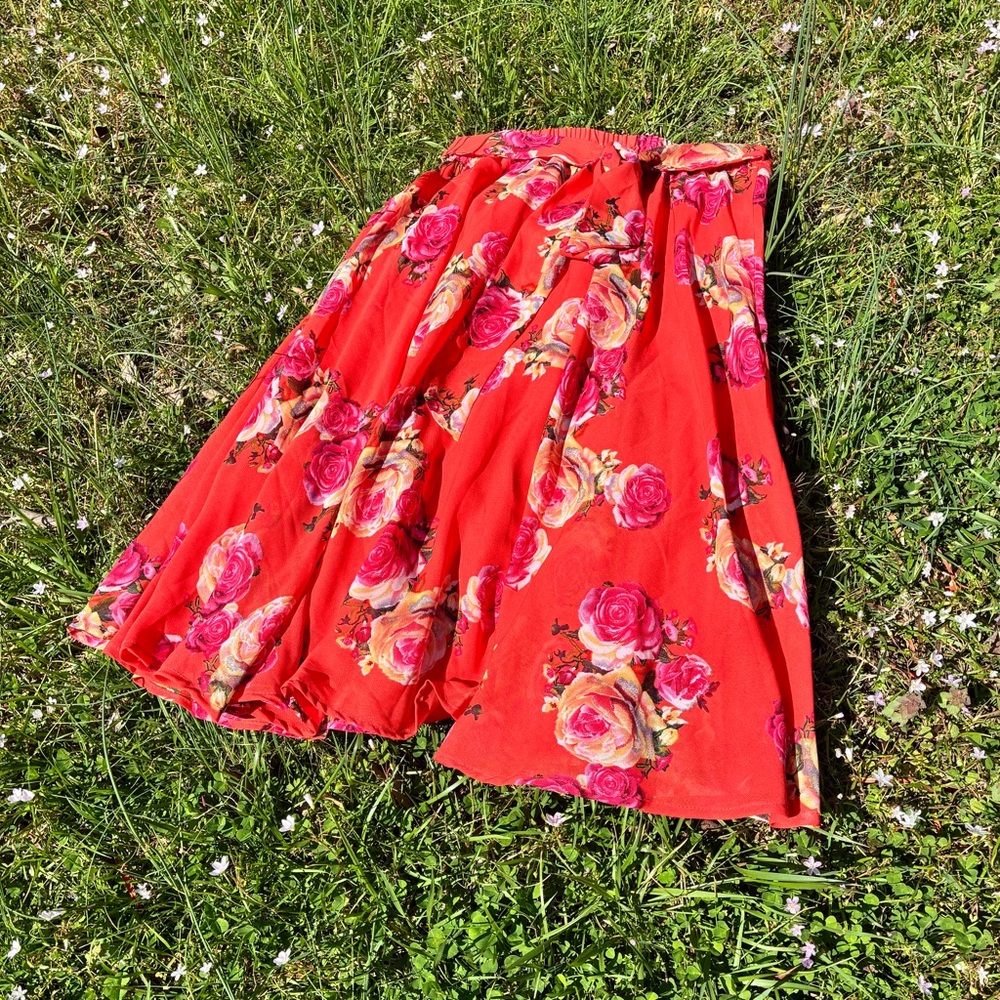 Flint & Moss coral color rose print boho A-line flare pull on long maxi skirt